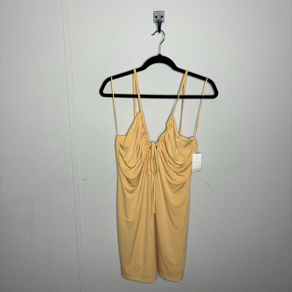 NWT Abercrombie & Fitch Yellow Fitted Mini Dress Women's Size XL - Picture 9 of 9